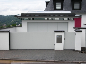 Hofschiebetor